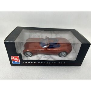 AMT Ertl Dodge Concept Car 1:24   Burnt Orange Convertible‎